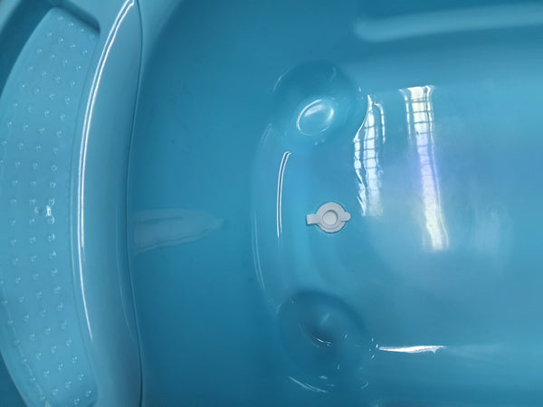 00273NNMX - BLUE BABY BATH TUB WITH DRAIN PLUG (MADE TO ORDER)