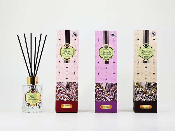 100 ML. FRAGRANCE DIFFUSER WITH 8 BLACK FIBER REEDS.